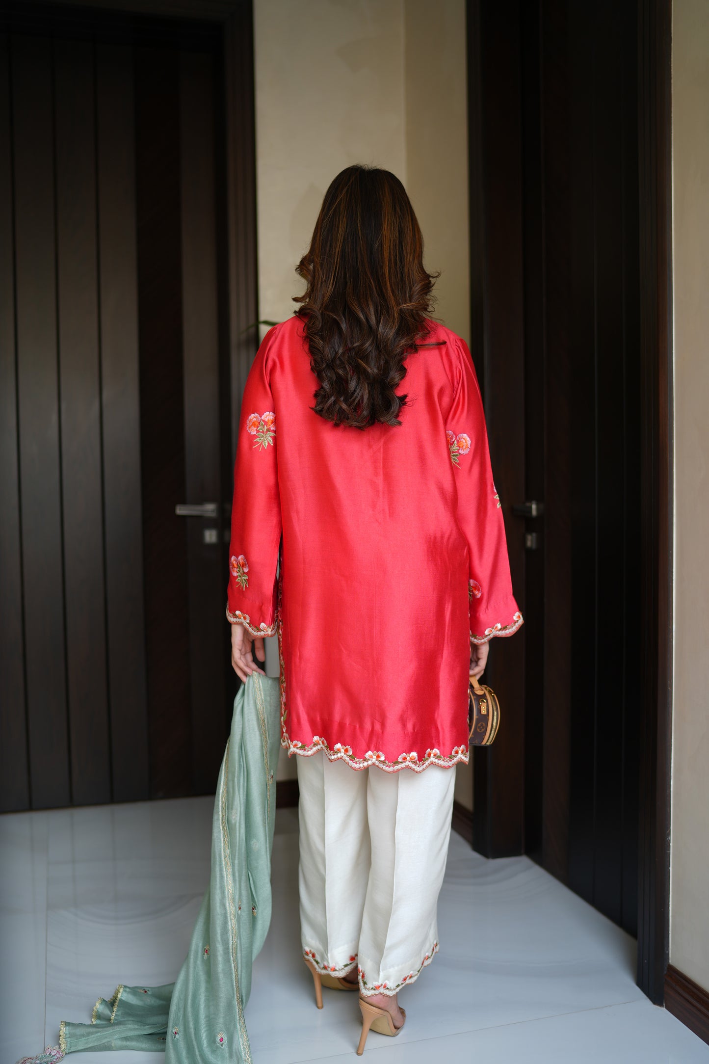 GARDEN PARTY-GLSS-2607.